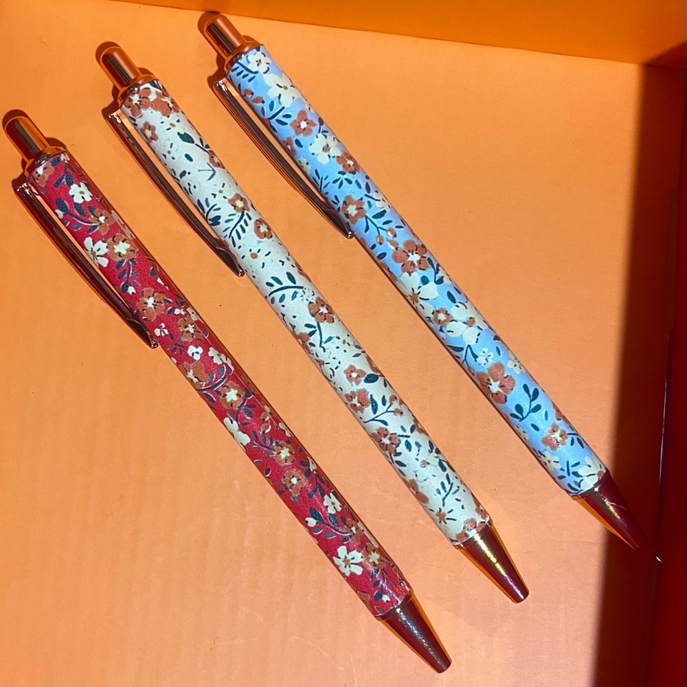ONE Daisy 🌼 Flower 🌸 Pen 🖊️